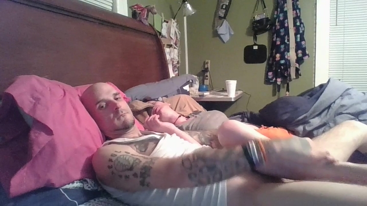 Big dick husband gets horny._main_thumbnail