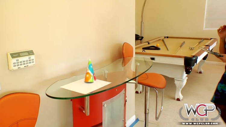 WCP CLUB Mature Asian takes a BBC_main_thumbnail