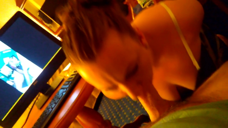 Palm Springs Laura Blowjobs ..... money well spent_main_thumbnail