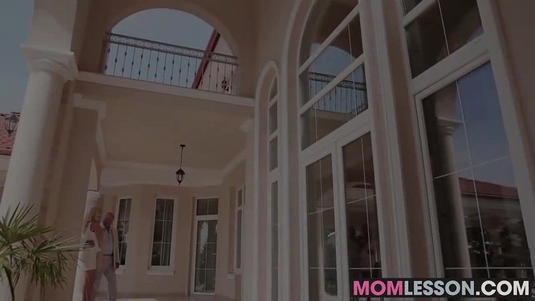 Charming Candee and perfect Nadia love to share a big prick_main_thumbnail