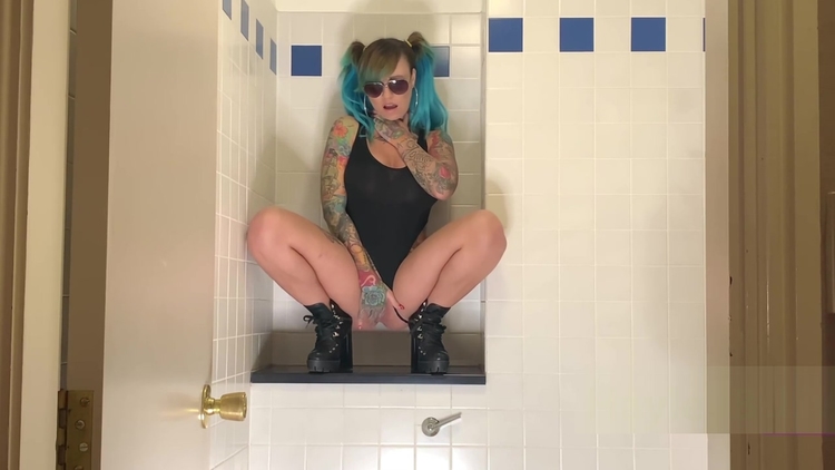 Ms Hayley B masturbating in a hotel bathroom she Squirts everywhere then licks her fingers_main_thumbnail