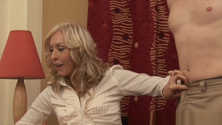 Classy milf dressed up while wanking cock_main_thumbnail