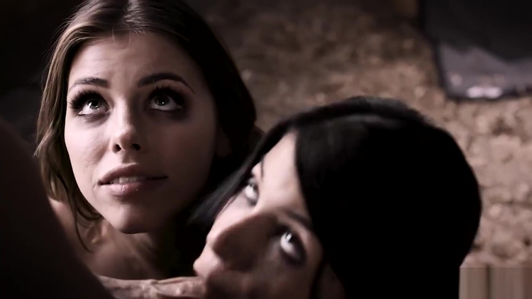 Small tits brunette MILF banged by a guy in a stable_main_thumbnail