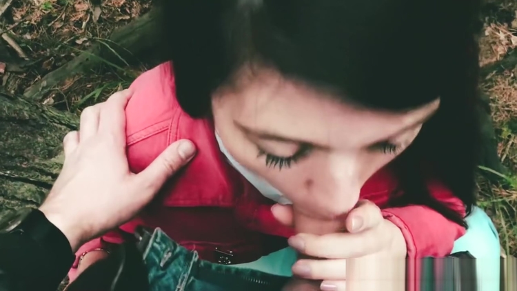 Amateur couple outdoor clothed sex in forest POV_main_thumbnail