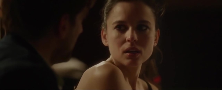 Elena Anaya, Allison McKenzie in Swung (2015)_main_thumbnail