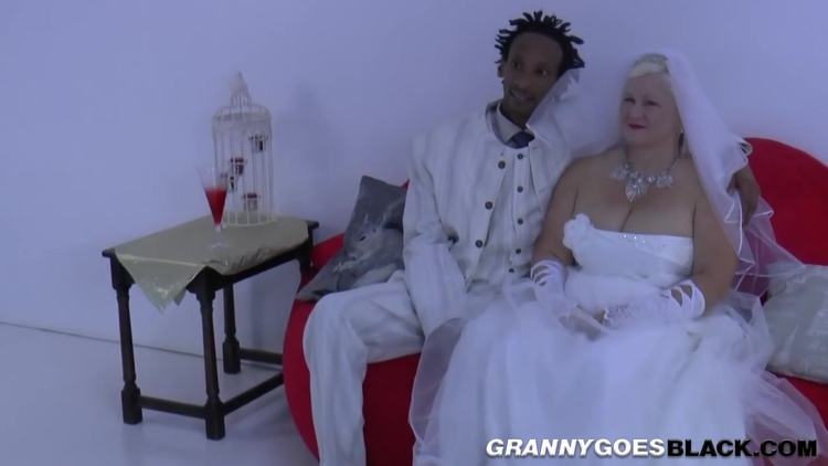 Grandma Bride Suck Black Male Stick - Interracial In_main_thumbnail