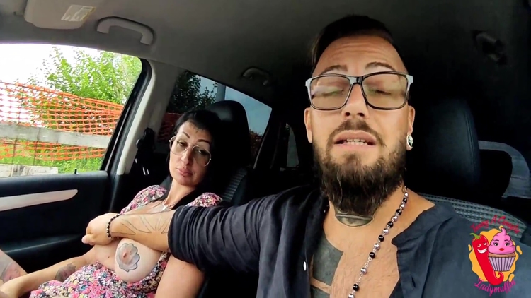 Lady Muffin In Si Eccita In Viaggio... 11 Min_main_thumbnail