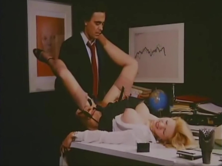 Gwenda Farnel The Perfect Secretary With Alban Ceray_main_thumbnail