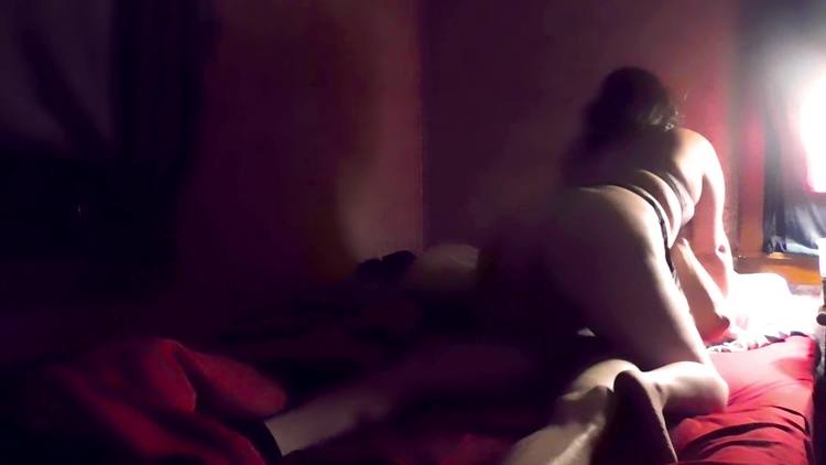 The Camera Died At The Good Spot . Thick Burnette Gets On Top And Rides Him Like A Good Girl_main_thumbnail