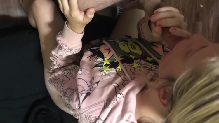 Milf Sucks And Fucks Tiktok Star Till She Cums On My Dick_main_thumbnail