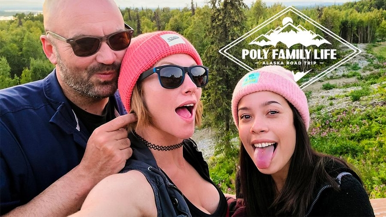 AKGINGERSNAPS & Lana Mars in Poly Family Life: Alaska Road Trip - 1_main_thumbnail