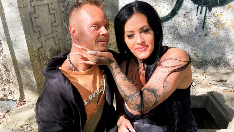 Ashley Cumstar & Bodo in Beautiful Ashley Cumstar Gets Pounded Hard_main_thumbnail