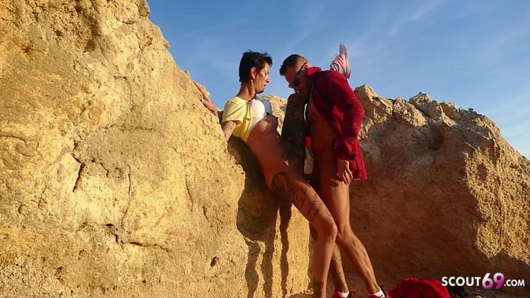 German Crazy Mature Wife - Seduce To Outdoor Cheating Sex At The Beach_main_thumbnail