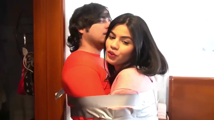 Mariana Avila_main_thumbnail