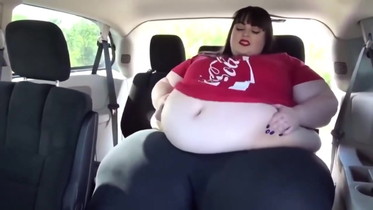 Juicy Jackie In Ssbbw Too Big For The Car_main_thumbnail