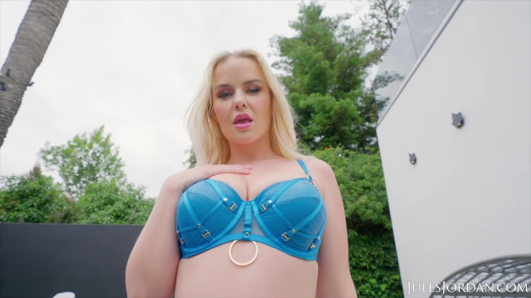 Big Butt Sex Machine Worshiped By Three Guys With John Strong, Ramon Nomar And Michael Stefano_main_thumbnail