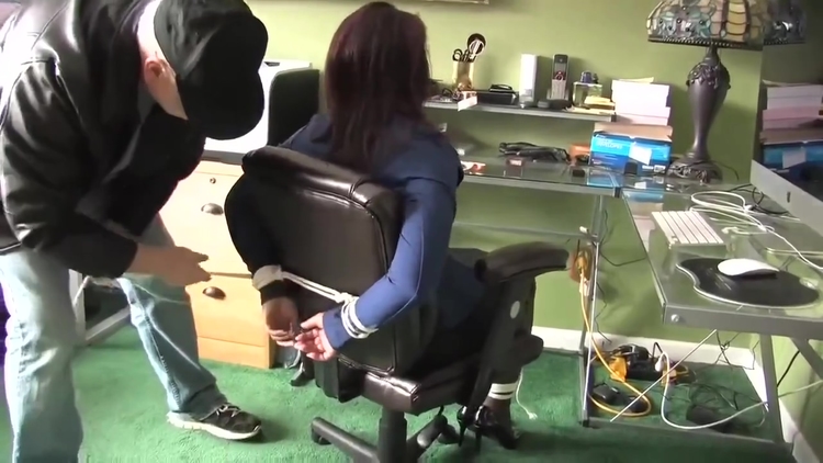 She Wasnt Planning On This_main_thumbnail