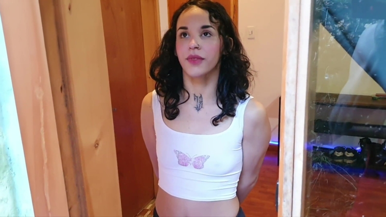 I Try To Be Nice To The Gardener And I End Up Sucking Him_main_thumbnail