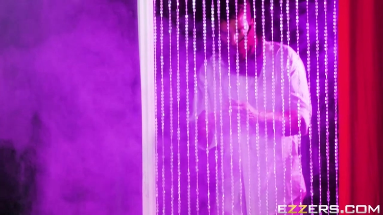 Mercedes Carrera In Charming His Snake_main_thumbnail