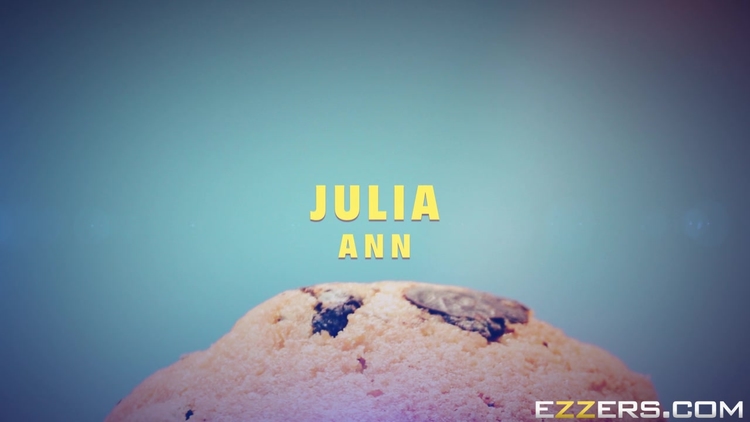 Julia Ann In Glazed and Cumfused_main_thumbnail