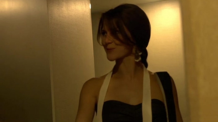 Tonight's Girlfriend: Jenni Lee_main_thumbnail