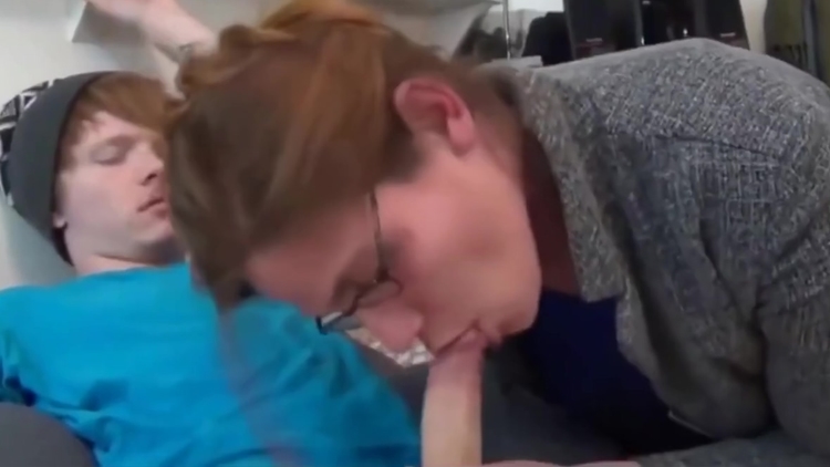 MILF Catches Her Tenant Jerking Off and Sucks His Cock_main_thumbnail