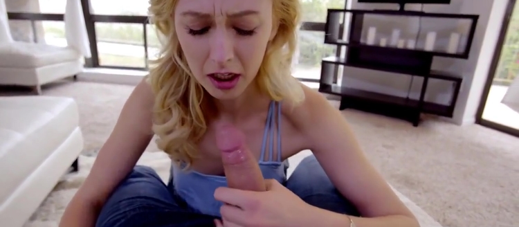 Dirty alexa grey is ready to take a dick_main_thumbnail