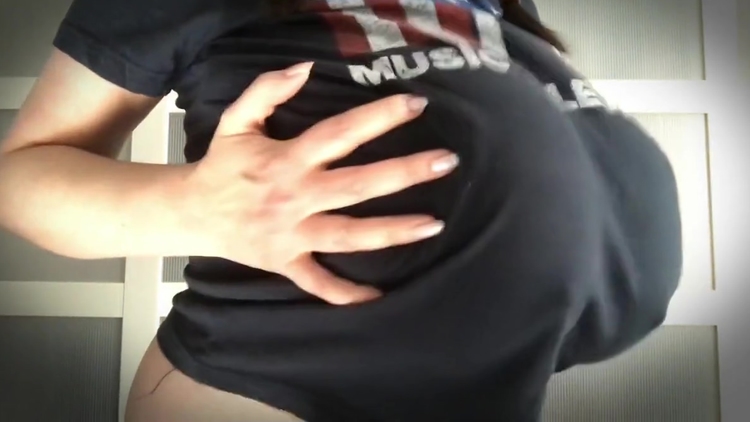 Huge fat mtv boobs_main_thumbnail