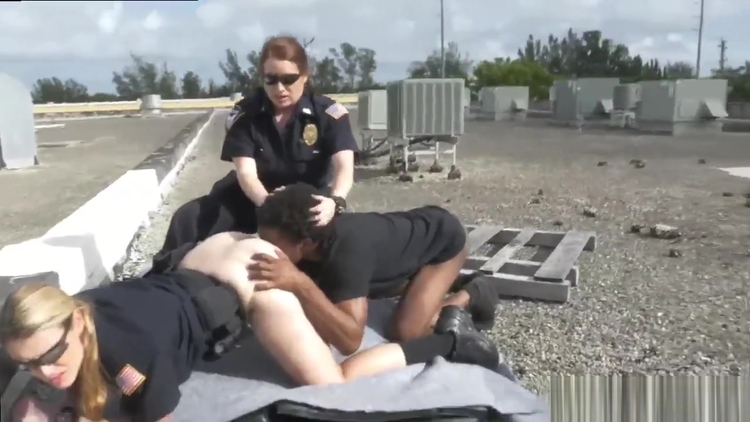 Lucky guy milf amateur bangs Peeping Tom on_main_thumbnail