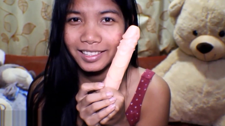 HD 16 week pregnant thai teen 18+ heather deep dido creamy squirt alone in the living room_main_thumbnail