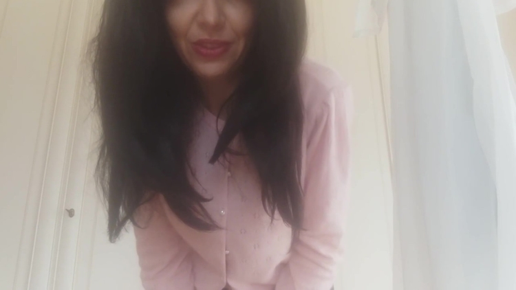 you know what you did, right? confess me, I'_m your Step mother! I found your underwear all dirty and ..._main_thumbnail