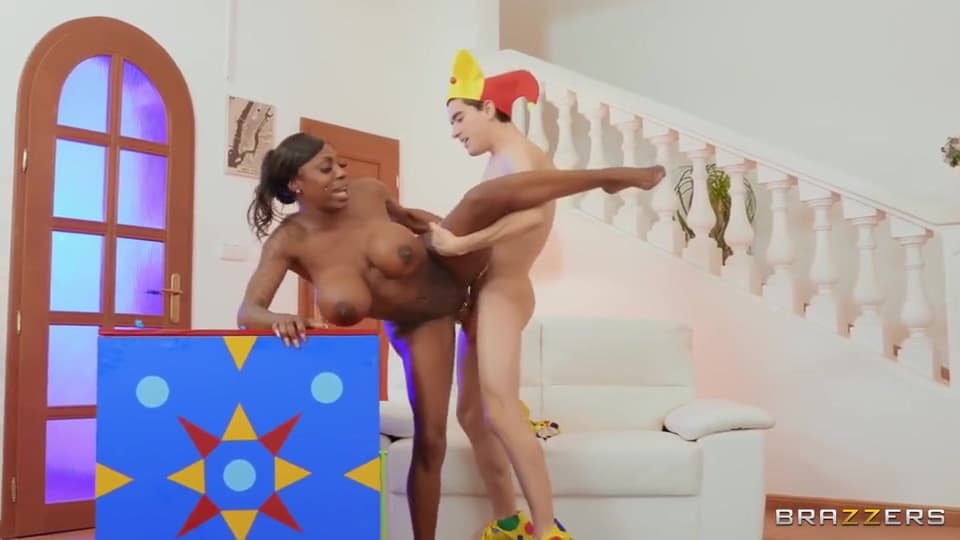 Immoral Ebony Plump Step mom Ebony Mystique Fucks Skinny_main_thumbnail