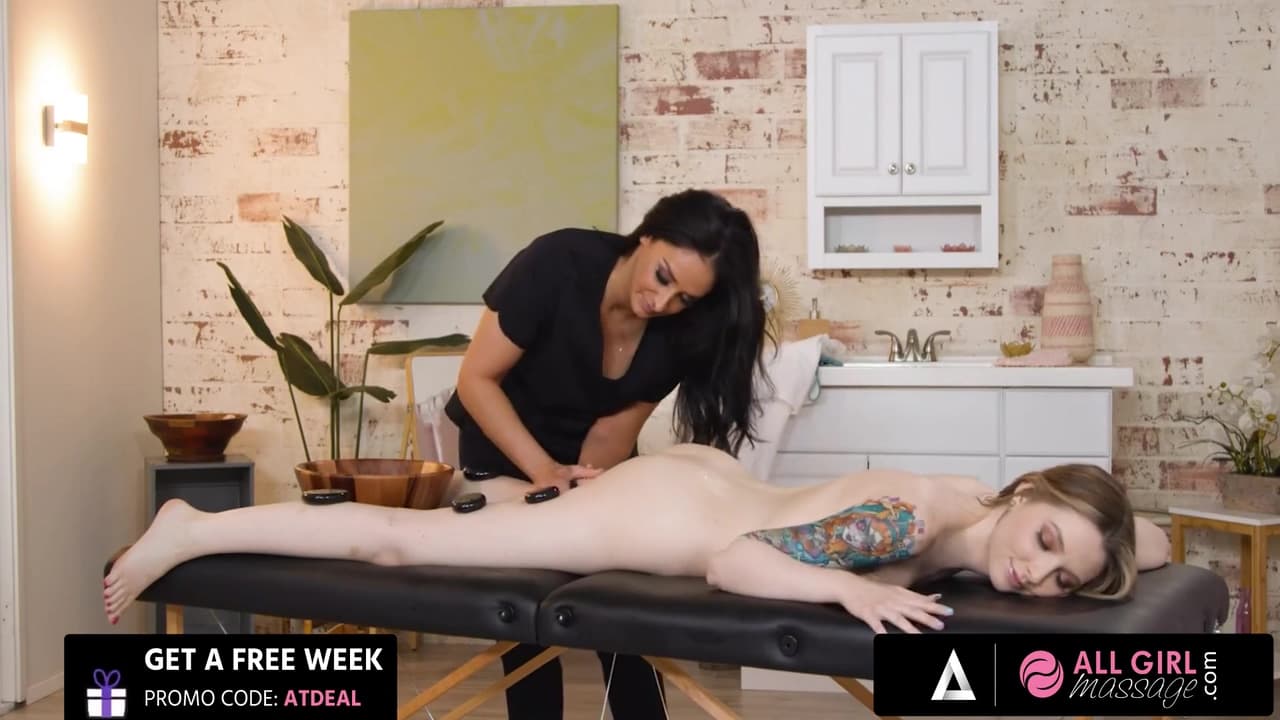 Naughty Masseuse Sheena Ryder Gives Hot Pussy Massage With Her Fingers And Mouth_main_thumbnail