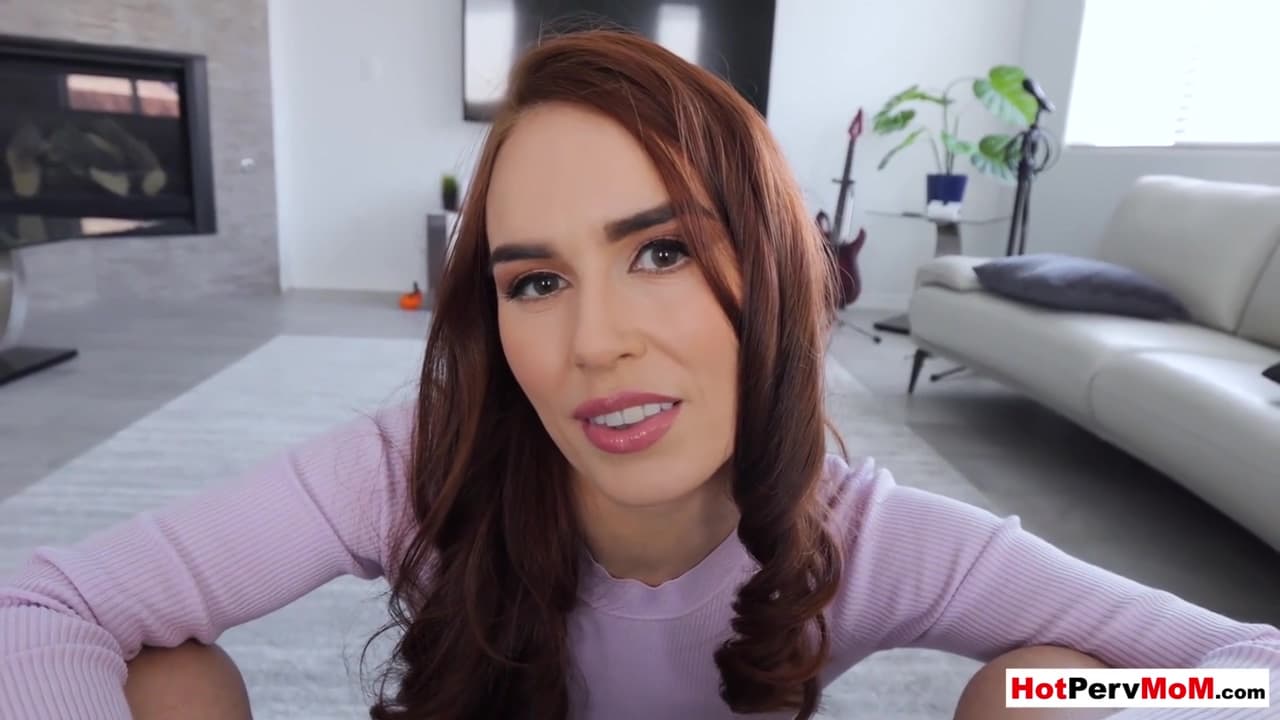 My Small Titted Milf Stepmother Wants To Make A Blowjob Video With Kiki Vidis_main_thumbnail