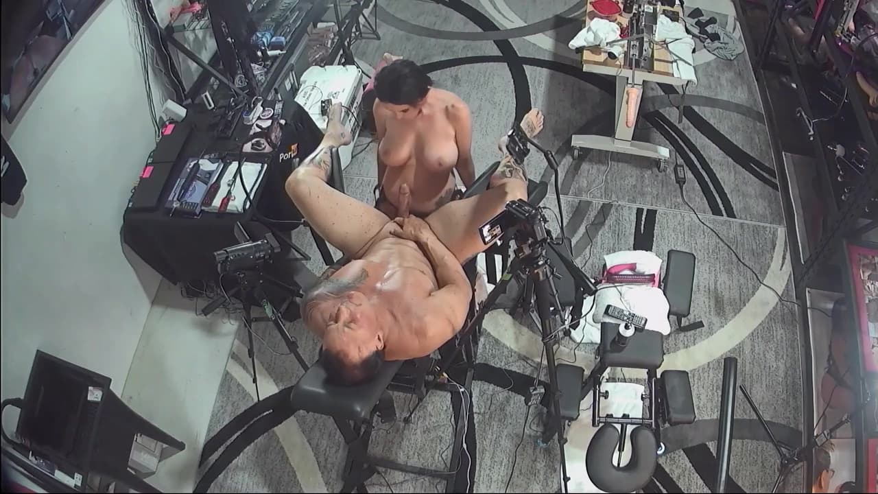 Strap On Stories - Daily Pegging Day 133 - Hi Im Bonnie The Cum Collector_main_thumbnail