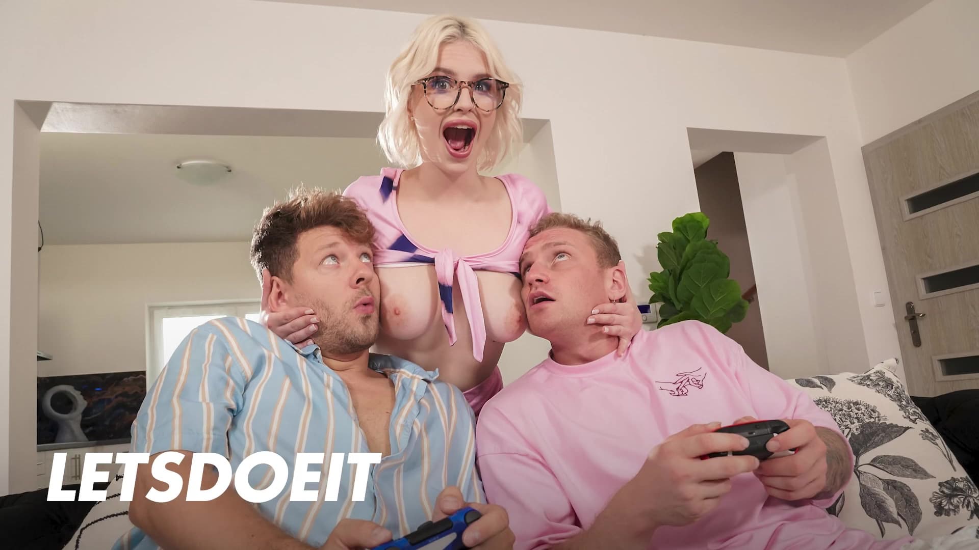 Cum Slut Dominated By Two Hunks With Eliz Benson, Martin Spell And Michael Fly_main_thumbnail