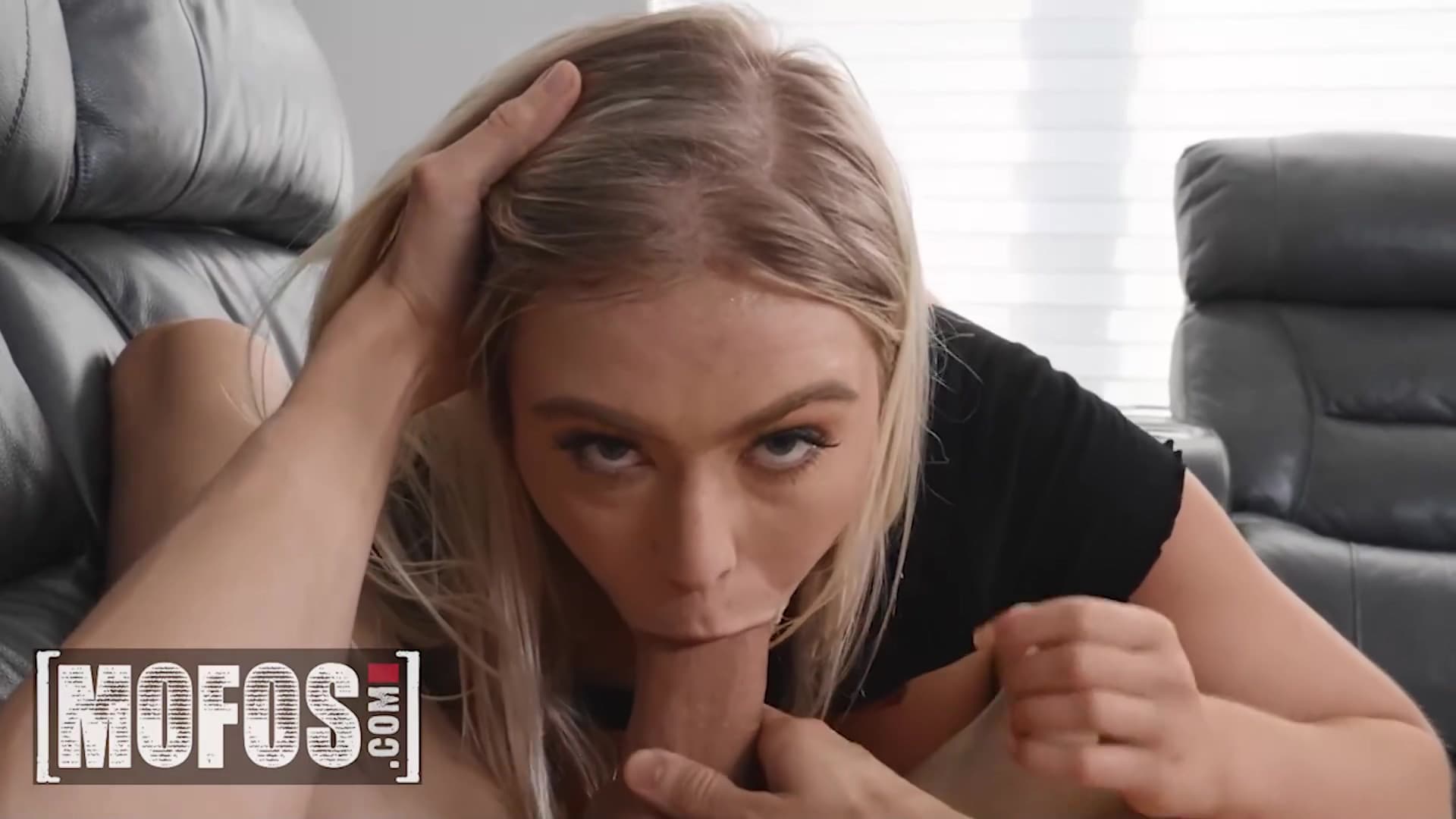 Fights With Her Bf Then Apologizes With Her Wet Pussy With Parker Ambrose And Krissy Knight_main_thumbnail