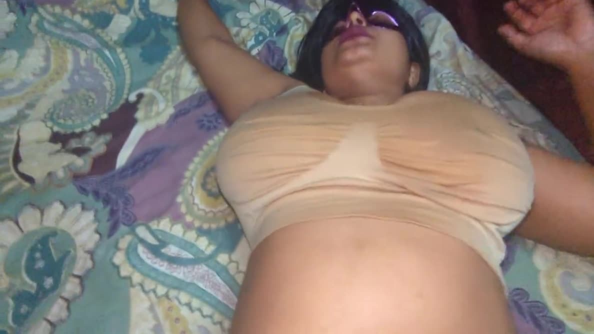 Kali Kali Chut Ki Ragdan_main_thumbnail