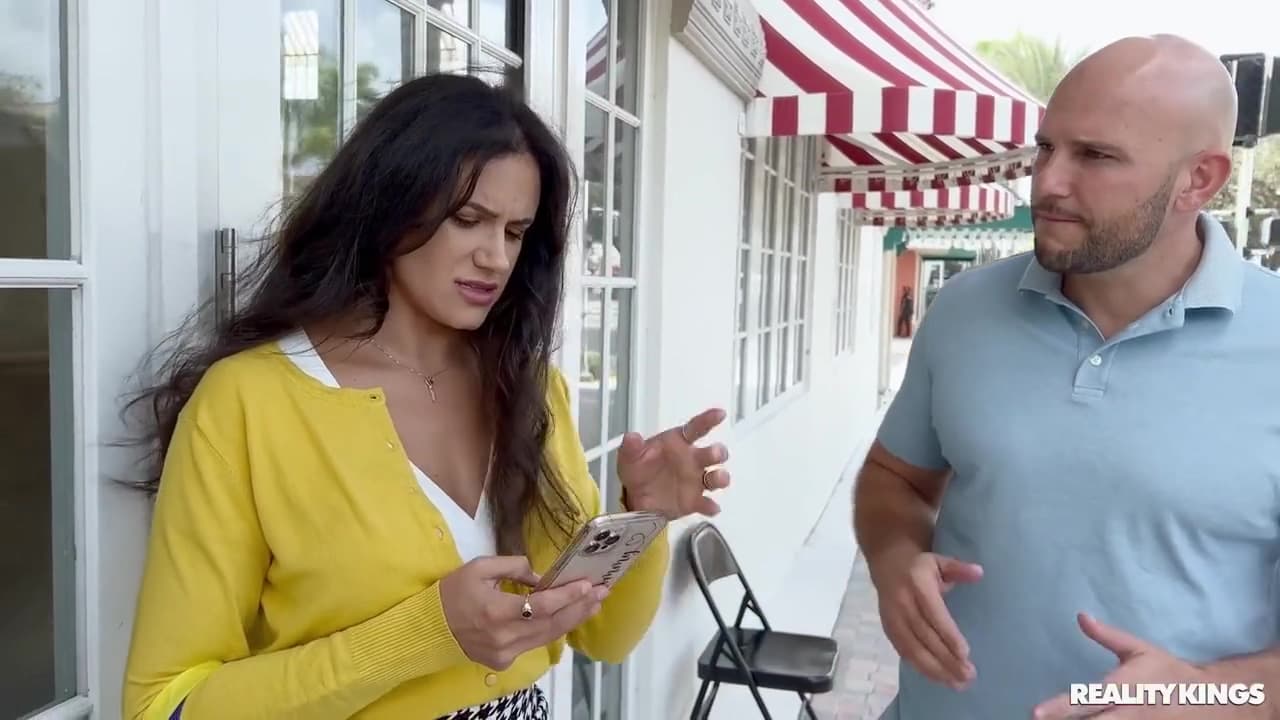 Raunchy Cougar Slut Penny Barber Horny Sex Story_main_thumbnail