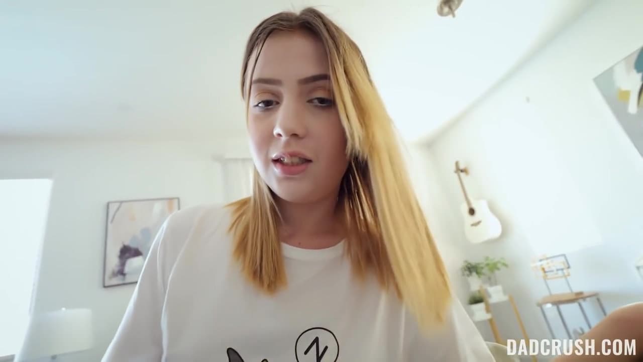 Daisy Bean - Incredible Porn Clip Blonde Watch Only For You_main_thumbnail