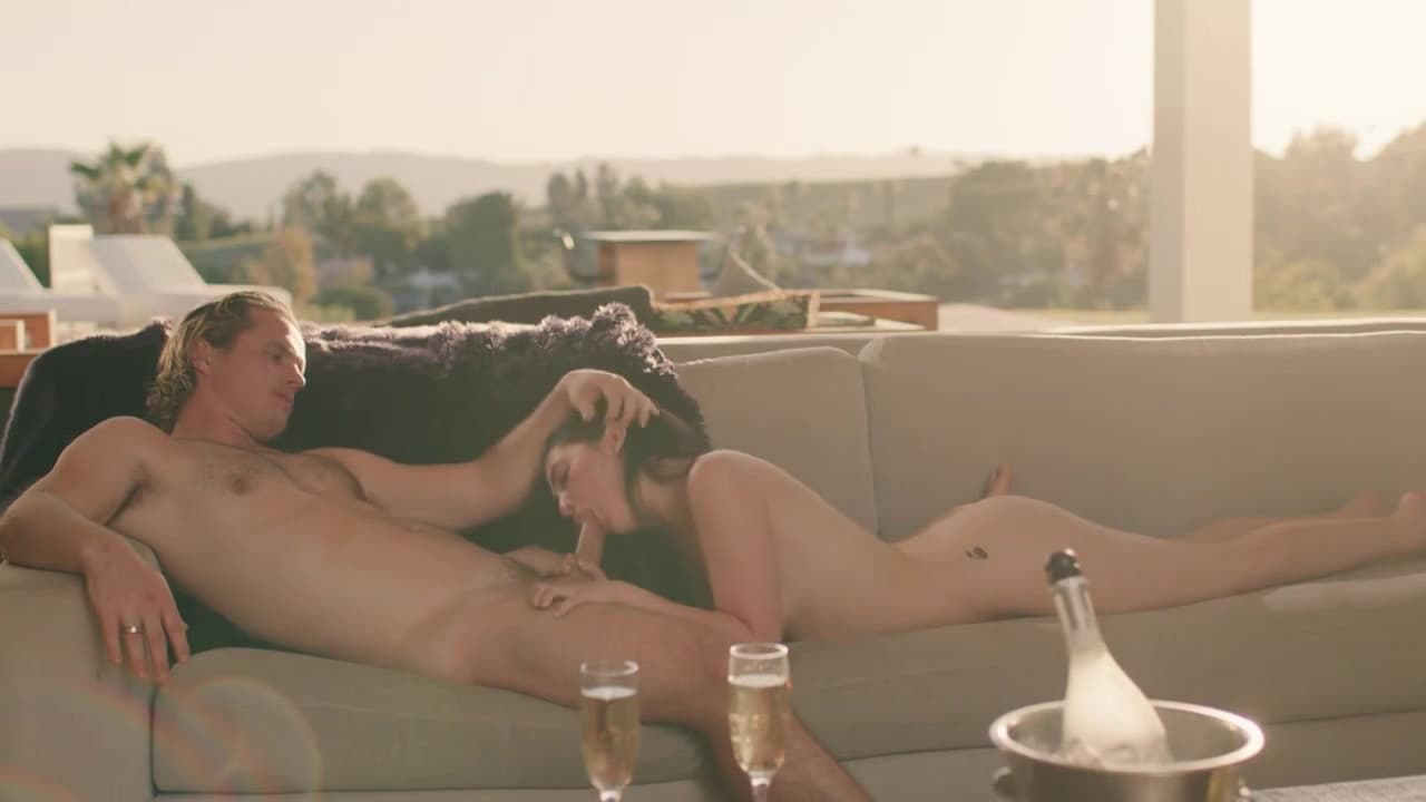 Crazy Xxx Clip Milf Show_main_thumbnail