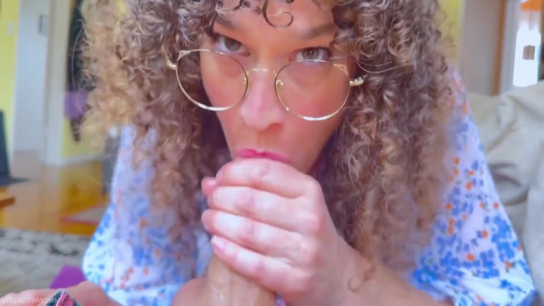 Stepmom Bets You Cant Last_main_thumbnail