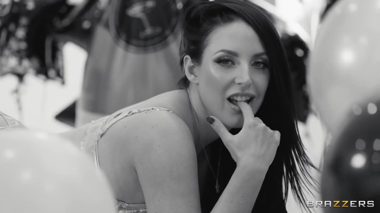 Crazy Porn Video Big Dick Unbelievable , Take A Look With Angela White And_main_thumbnail