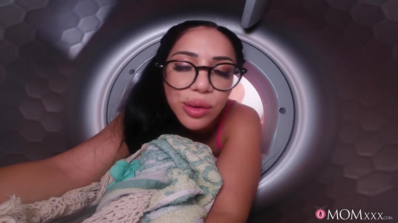 Horniest Julia De Lucia Wild Intercourse And Creampie_main_thumbnail