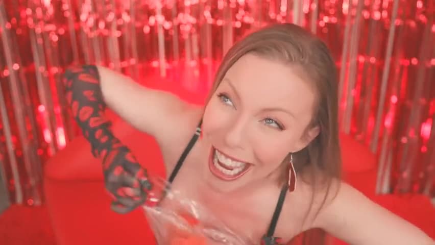 Britney Amber Rides New Dildo Sex Pillow Then Gets Bent Over, Plowed & Sprayed With Cum!_main_thumbnail