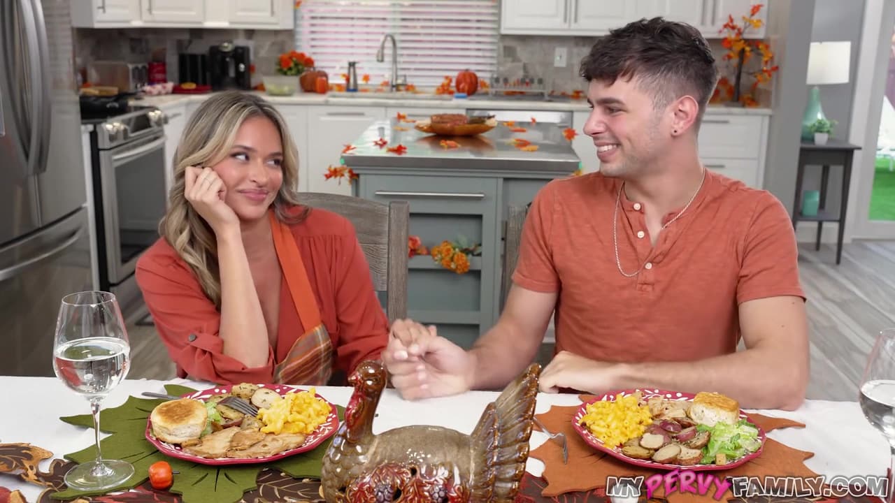 Stepmom We Are Playing Fire During Thanksgiving_main_thumbnail