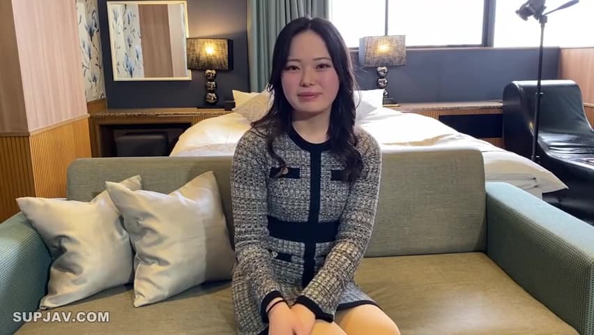 I Used To Be Ugly And Had Two Armies A Plastic Surgery Beauty Reluctantly Accepts Vaginal Shot To Save Money_main_thumbnail