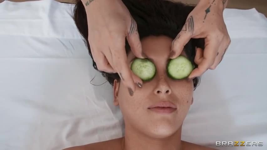 Massage For She, Nuru For He_main_thumbnail