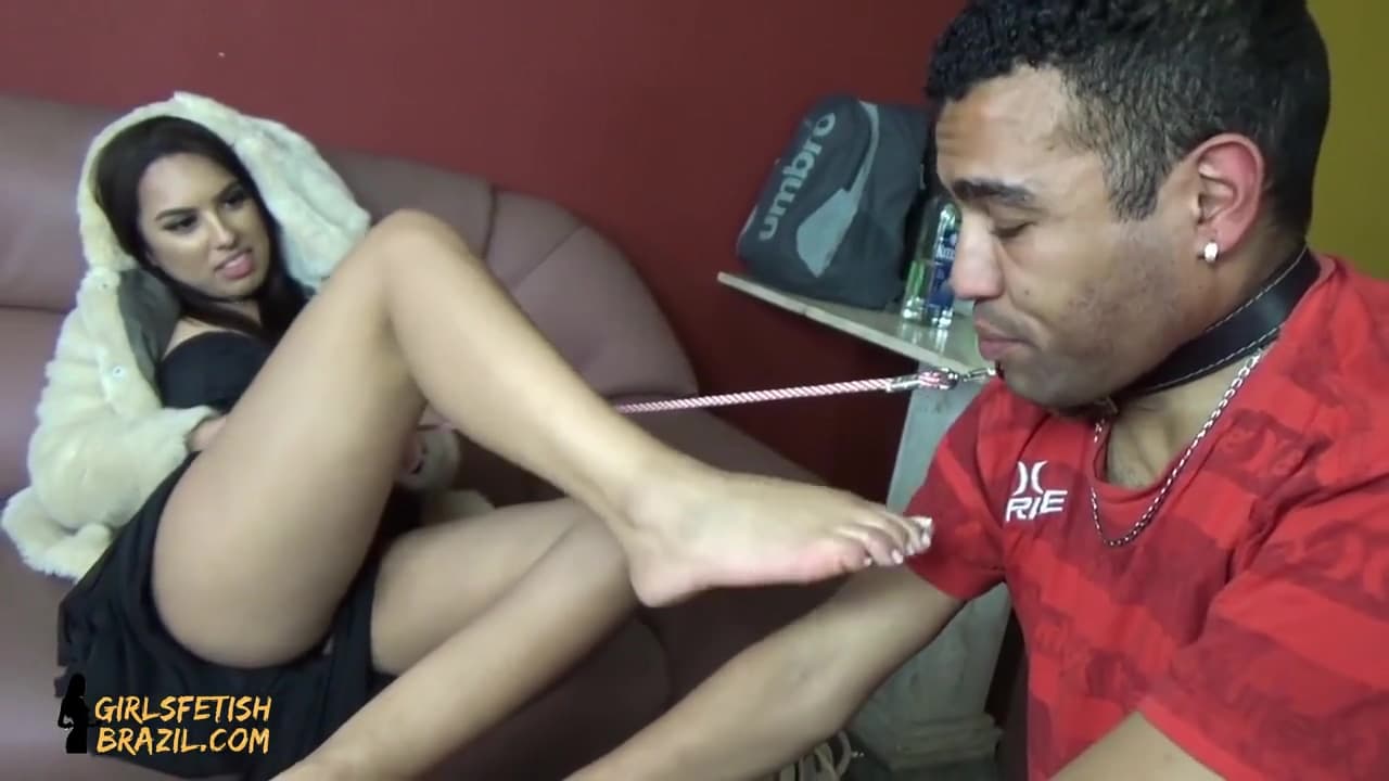 Lustful Milf Femdom Foot Fetish Xxx Clip_main_thumbnail