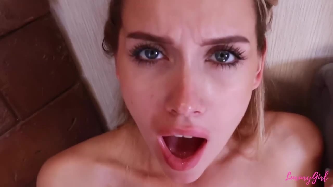 Stupefying Luxury Girls Passionate Sex_main_thumbnail